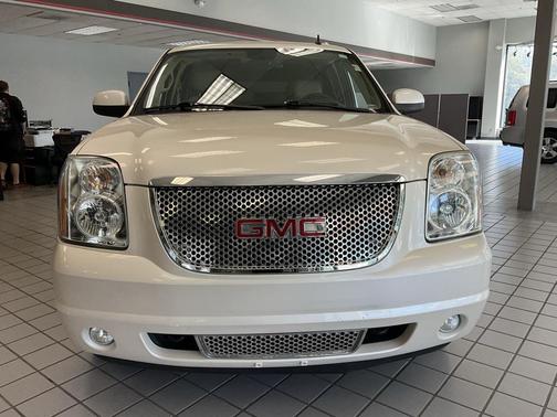 2013 GMC Yukon XL Denali