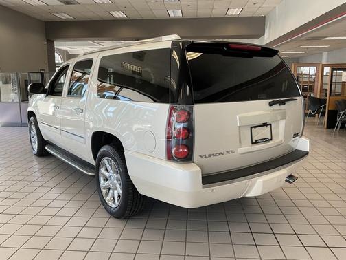 2013 GMC Yukon XL Denali
