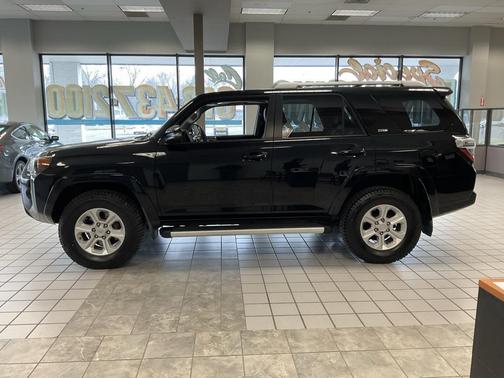 2016 Toyota 4Runner SR5 Premium