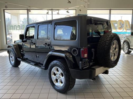 2015 Jeep Wrangler Unlimited Sahara