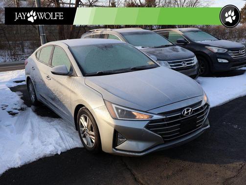 Stellar Silver 2020 Hyundai ELANTRA SEL