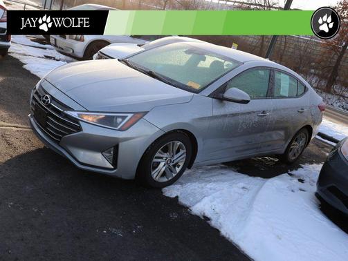 Stellar Silver 2020 Hyundai ELANTRA SEL