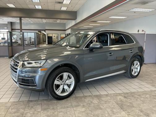 2018 Audi Q5 2.0T Premium Plus