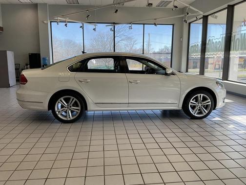 2014 Volkswagen Passat 2.0L TDI DSG SEL Premium