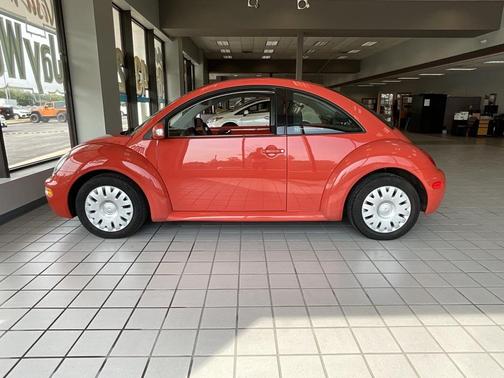 2004 Volkswagen New Beetle GL