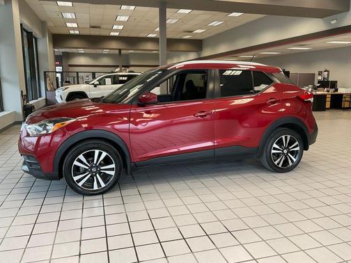 2019 Nissan Kicks SV