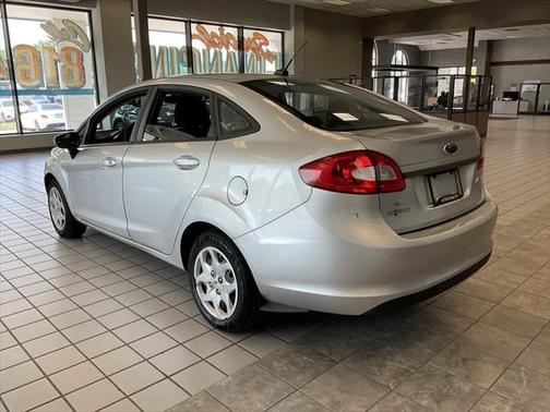 2013 Ford Fiesta SE