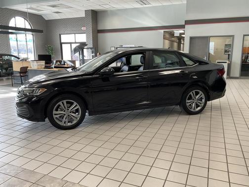 2024 Volkswagen Jetta 1.5T SE