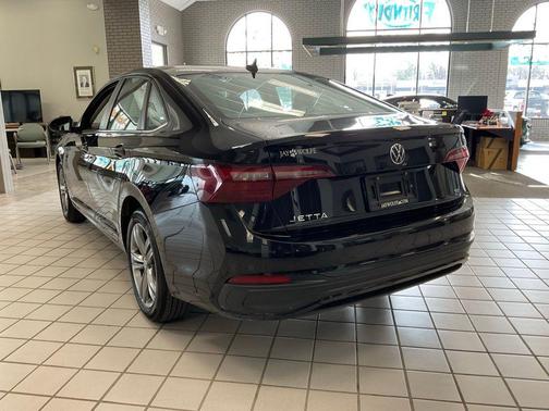 2024 Volkswagen Jetta 1.5T SE
