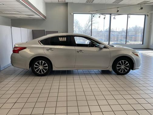 2017 Nissan Altima 2.5 S