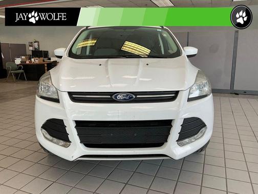 Oxford White 2013 Ford Escape SE