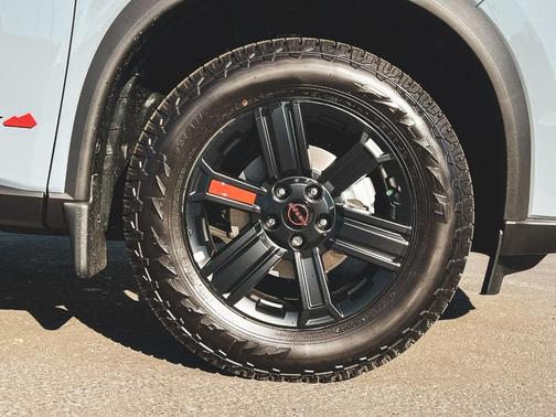 Boulder Gray Pearl 2026 Nissan Rogue Rock Creek