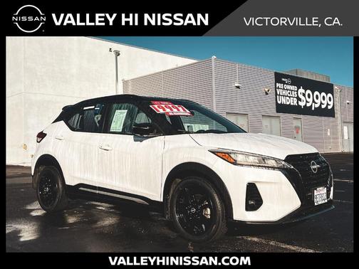 2023 Nissan Kicks SR