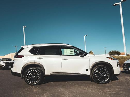 2026 Nissan Rogue DA