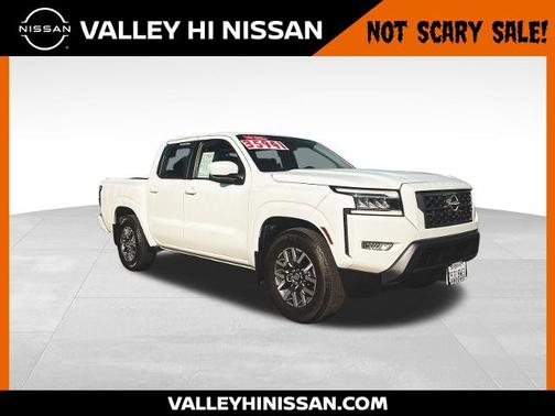 2024 Nissan Frontier SL