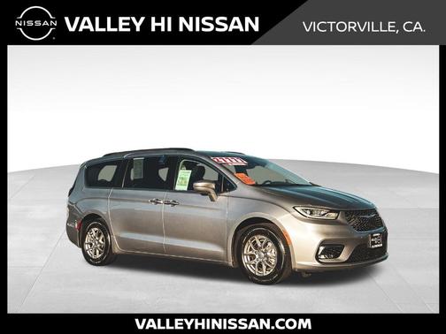 2021 Chrysler Pacifica Touring