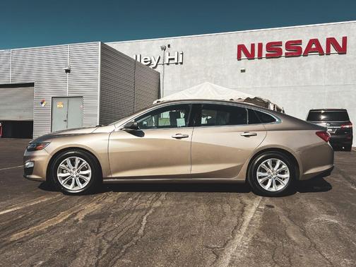 2022 Chevrolet Malibu LT