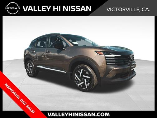 Canyon Bronze M 2026 Nissan Kicks SV