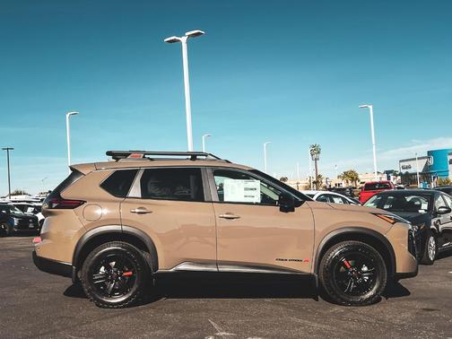 Baja Storm 2026 Nissan Rogue Rock Creek
