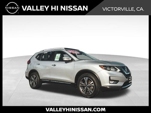 2017 Nissan Rogue SL