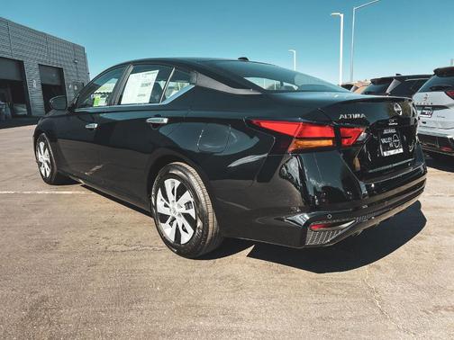 2025 Nissan Altima S