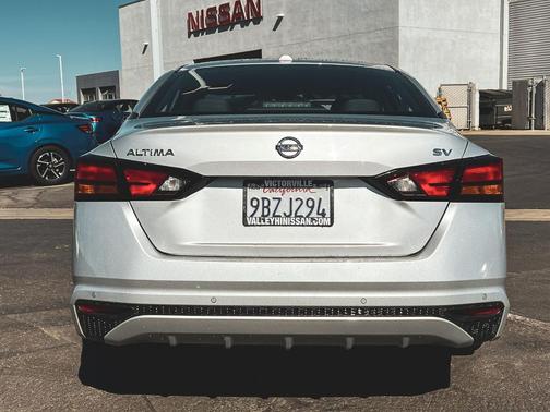 2022 Nissan Altima 2.5 SV