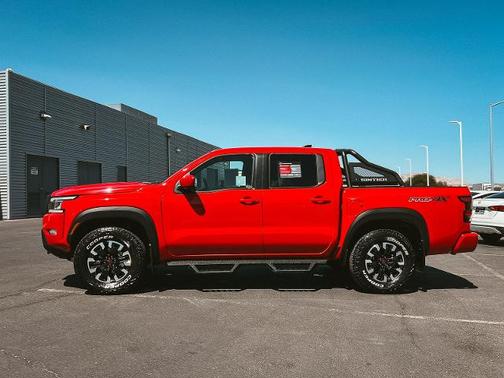 2024 Nissan Frontier PRO-4X