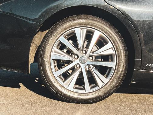 2021 Lexus ES 300h Base