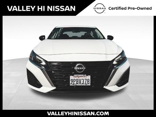 Glacier White 2025 Nissan Altima SV