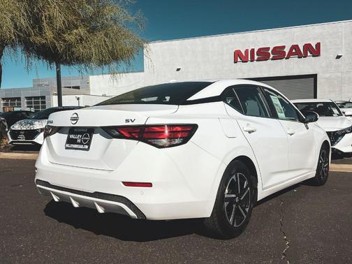 2024 Nissan Sentra SV