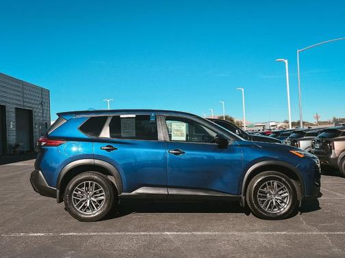 2021 Nissan Rogue S