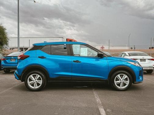 2024 Nissan Kicks S