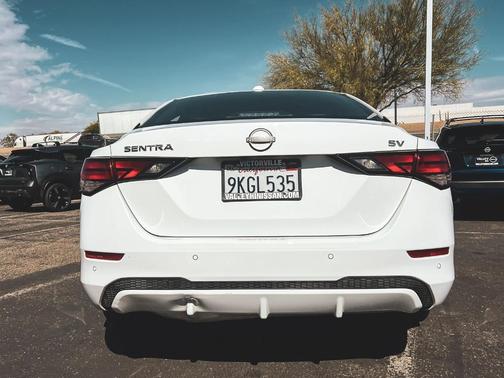 Cloud White 2024 Nissan Sentra SV