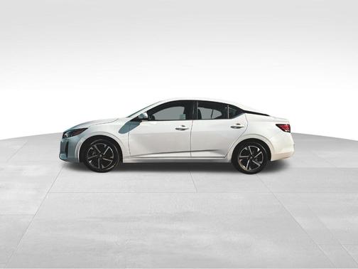 Aspen White 2024 Nissan Sentra SV