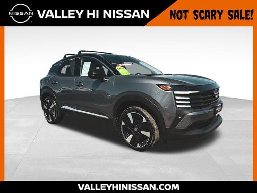 2025 Nissan Kicks SR