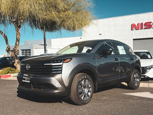 Gun Metallic 2026 Nissan Kicks S