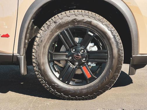 Baja Storm 2026 Nissan Rogue Rock Creek