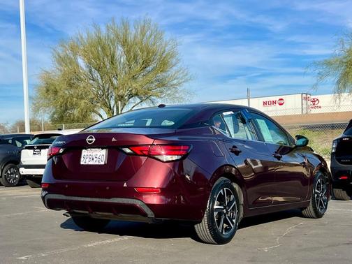 2025 Nissan Sentra SV