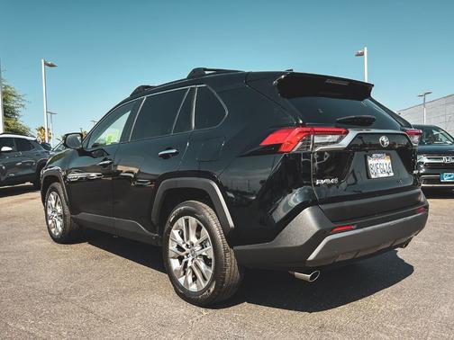2021 Toyota RAV4 Limited