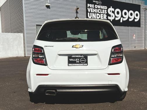 Summit White 2020 Chevrolet Sonic LT