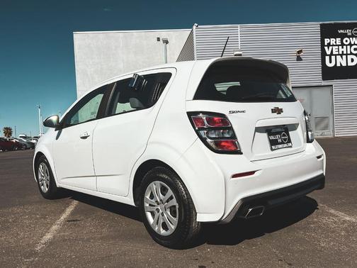 Summit White 2020 Chevrolet Sonic LT