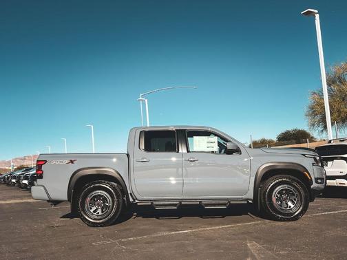 Boulder Gray Pearl 2026 Nissan Frontier PRO-X