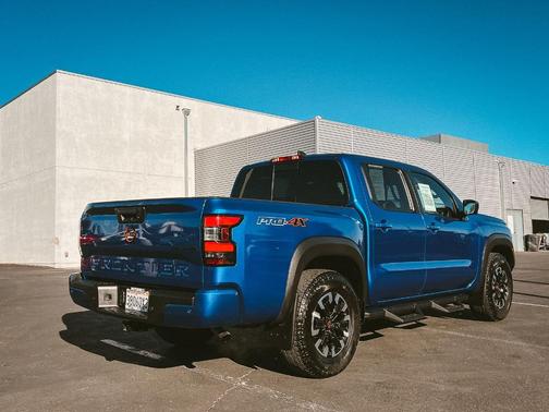 2024 Nissan Frontier PRO-4X