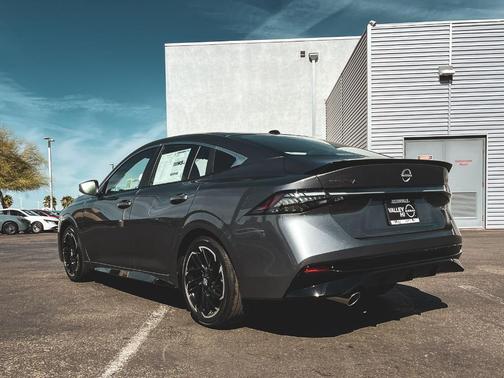 Gun Metallic 2026 Nissan Sentra SR