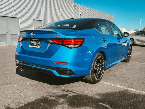 2025 Nissan Sentra SR