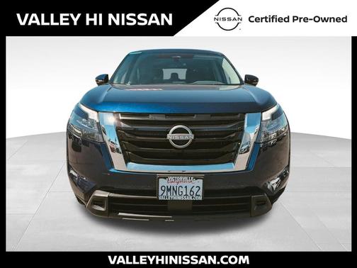 Deep Ocean Blue 2024 Nissan Pathfinder SV