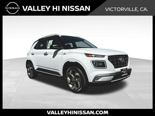 Ceramic White 2022 Hyundai VENUE Limited