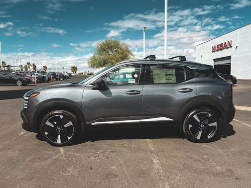 2026 Nissan Kicks SR