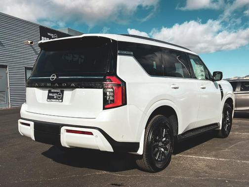 2026 Nissan Armada SV