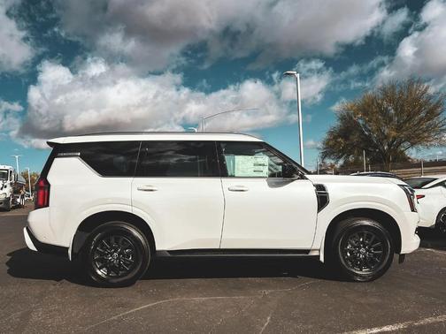 2026 Nissan Armada SV